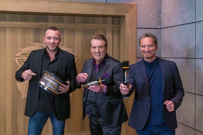 SchimmelSchock Sandro Heindl(l.),Ralf Dümmel,Peter Richter Credit RTL,Bernd-Michael Maurer